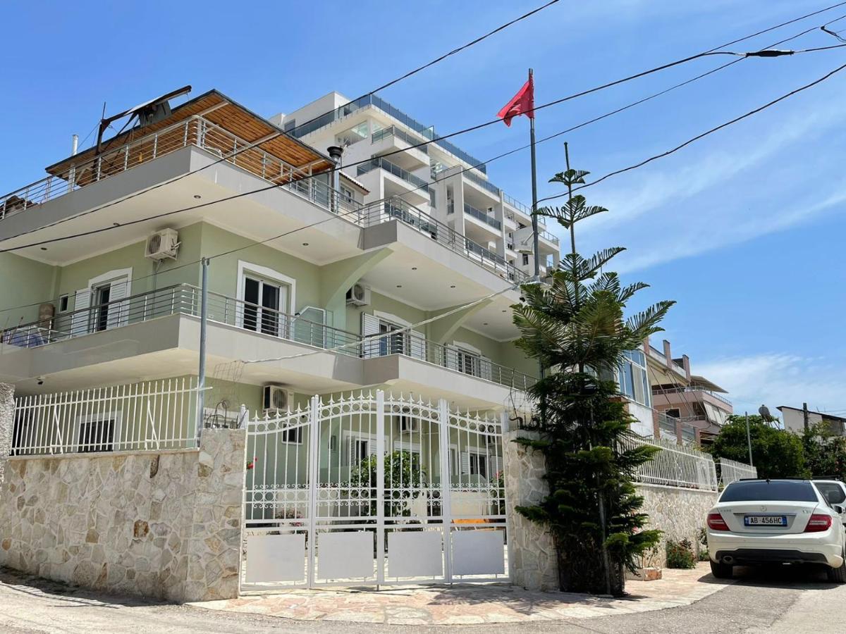 ساراندا Villa Xhevdet المظهر الخارجي الصورة